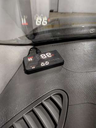 HYUNDAI-AZERA-2010