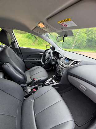 HYUNDAI-HB20-2015