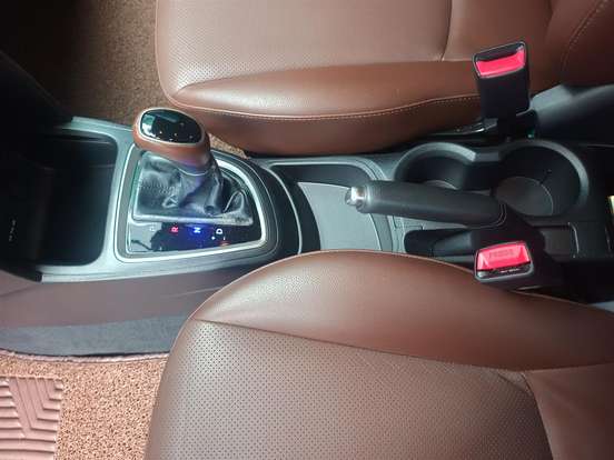 HYUNDAI-HB20-1.6 PREMIUM 16V FLEX 4P AUTOMÁTICO HYUNDAI-HB20-2018