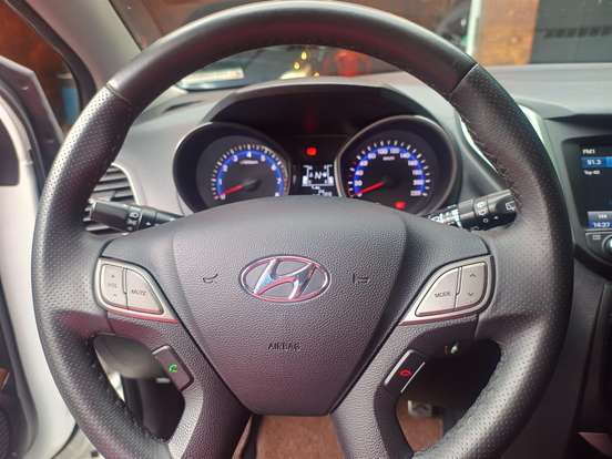 HYUNDAI-HB20-1.6 PREMIUM 16V FLEX 4P AUTOMÁTICO HYUNDAI-HB20-2018