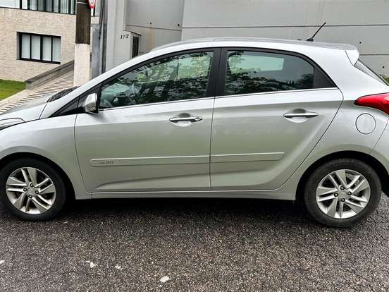 HYUNDAI-HB20-1.6 PREMIUM 16V FLEX 4P AUTOMÁTICO HYUNDAI-HB20-2015