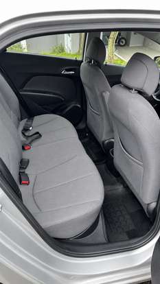 HYUNDAI-HB20-2015