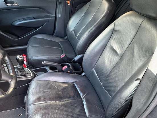 HYUNDAI-HB20-1.6 PREMIUM 16V FLEX 4P MANUAL HYUNDAI-HB20-2014