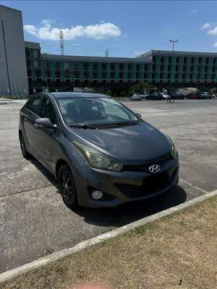 HYUNDAI-HB20S-2015