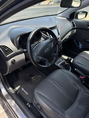 HYUNDAI-HB20S-2015