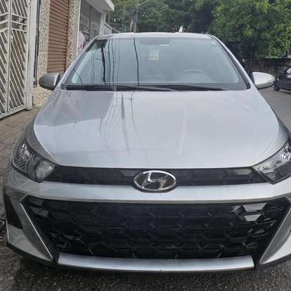 HYUNDAI-HB20S-2023