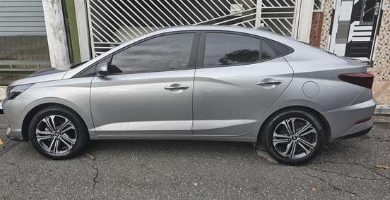 HYUNDAI-HB20S-2023