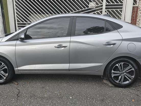 HYUNDAI-HB20S-1.0 TGDI FLEX PLATINUM AUTOMÁTICO HYUNDAI-HB20S-2023