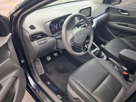 HYUNDAI-HB20S-2020