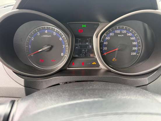 HYUNDAI-HB20S-2013