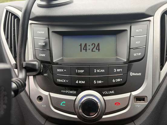 HYUNDAI-HB20S-1.6 COMFORT PLUS 16V FLEX 4P MANUAL HYUNDAI-HB20S-2013