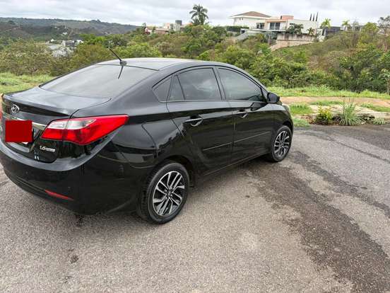 HYUNDAI-HB20S-2013