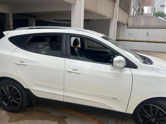 HYUNDAI-IX35-2.0 MPI 4X2 16V FLEX 4P AUTOMÁTICO HYUNDAI-IX35-2013