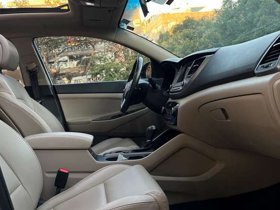 HYUNDAI-TUCSON-1.6 16V T-GDI GASOLINA GLS ECOSHIFT HYUNDAI-TUCSON-2018