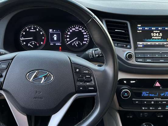 HYUNDAI-TUCSON-1.6 16V T-GDI GASOLINA GLS ECOSHIFT HYUNDAI-TUCSON-2018