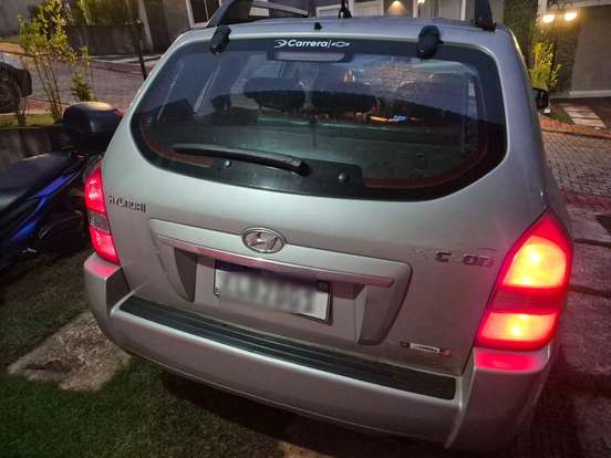 HYUNDAI-TUCSON-2.0 MPFI GL 16V 142CV 2WD GASOLINA 4P AUTOMÁTICO HYUNDAI-TUCSON-2008