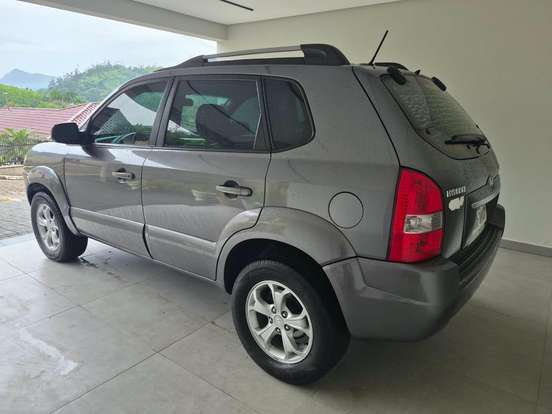 HYUNDAI-TUCSON-2.0 MPFI GLS 16V 143CV 2WD FLEX 4P AUTOMÁTICO HYUNDAI-TUCSON-2016