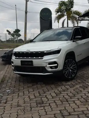 JEEP-COMMANDER-2024