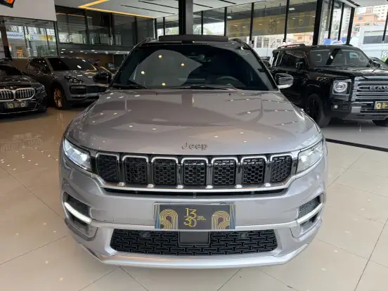 JEEP-COMMANDER-2024