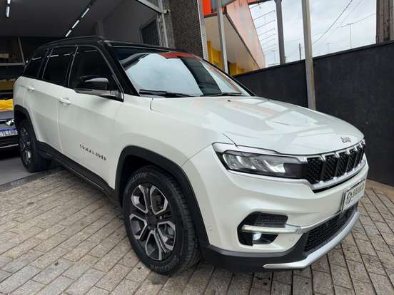 JEEP-COMMANDER-2025
