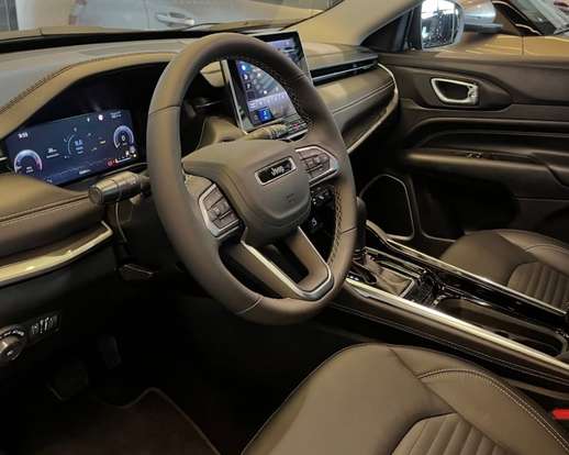 JEEP-COMMANDER-1.3 T270 TURBO FLEX LONGITUDE AT6 JEEP-COMMANDER-2024