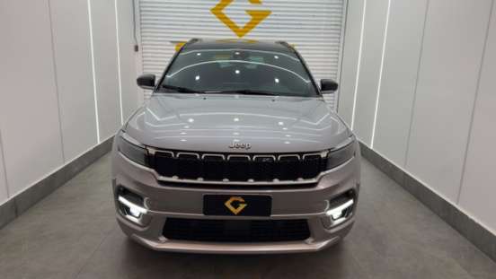 JEEP-COMMANDER-2022