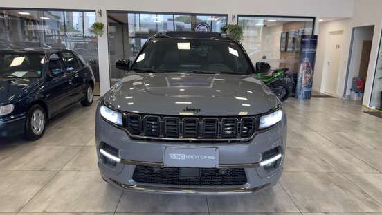 JEEP-COMMANDER-2.0 HURRICANE 4 TURBO GASOLINA BLACKHAWK AT9 JEEP-COMMANDER-2025