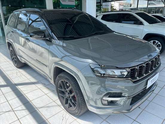 JEEP-COMMANDER-2024