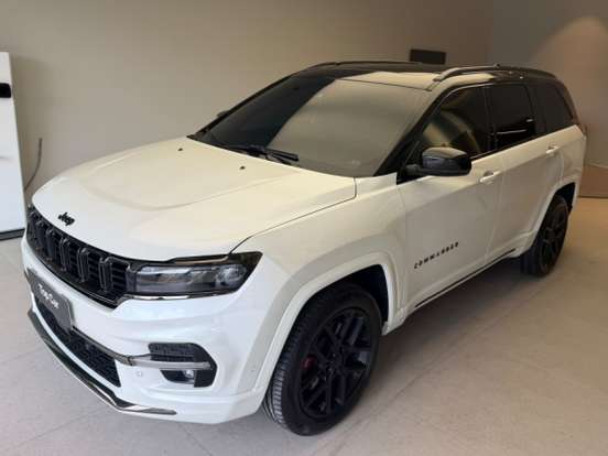 JEEP-COMMANDER-2024
