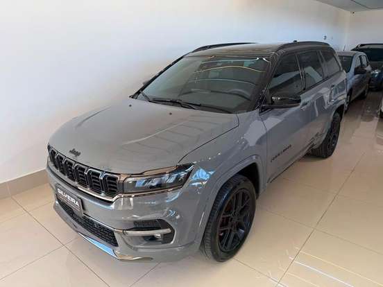 JEEP-COMMANDER-2.0 HURRICANE 4 TURBO GASOLINA BLACKHAWK AT9 JEEP-COMMANDER-2024
