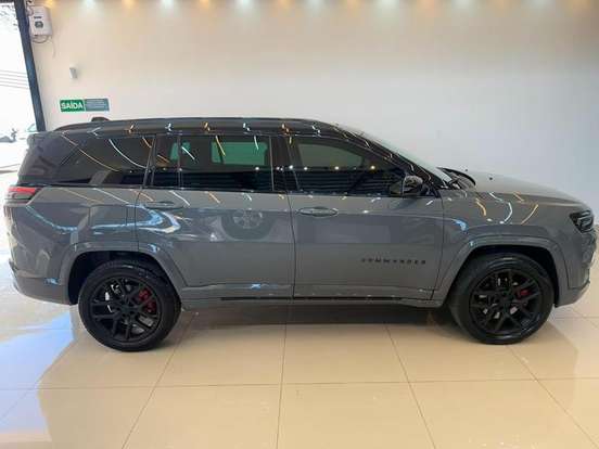 JEEP-COMMANDER-2024
