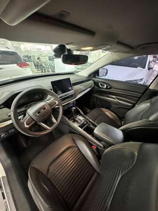 JEEP-COMMANDER-2021