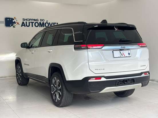 JEEP-COMMANDER-2022