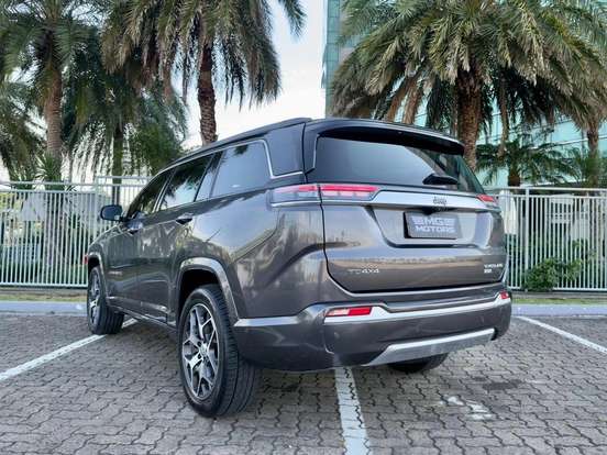 JEEP-COMMANDER-2.0 TD380 TURBO DIESEL OVERLAND AT9 JEEP-COMMANDER-2021
