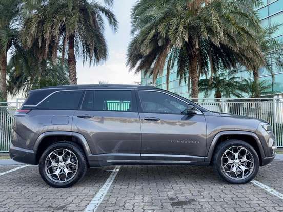 JEEP-COMMANDER-2.0 TD380 TURBO DIESEL OVERLAND AT9 JEEP-COMMANDER-2021