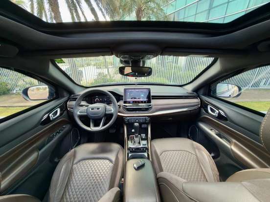 JEEP-COMMANDER-2022