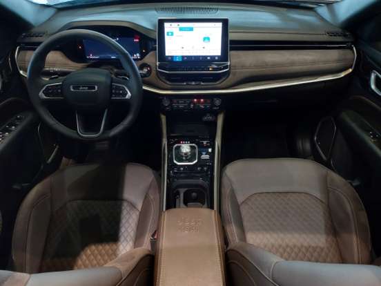 JEEP-COMMANDER-2025