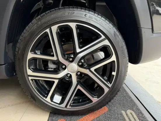 JEEP-COMPASS-1.3 T270 TURBO FLEX LONGITUDE AT6 JEEP-COMPASS-2025