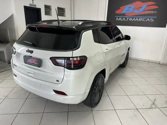 JEEP-COMPASS-2024