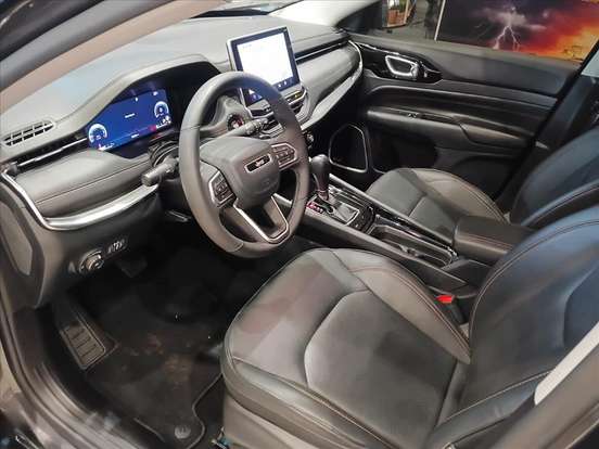 JEEP-COMPASS-2024