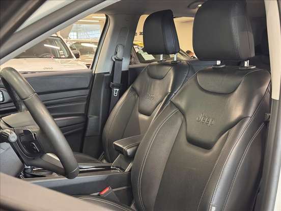 JEEP-COMPASS-2023