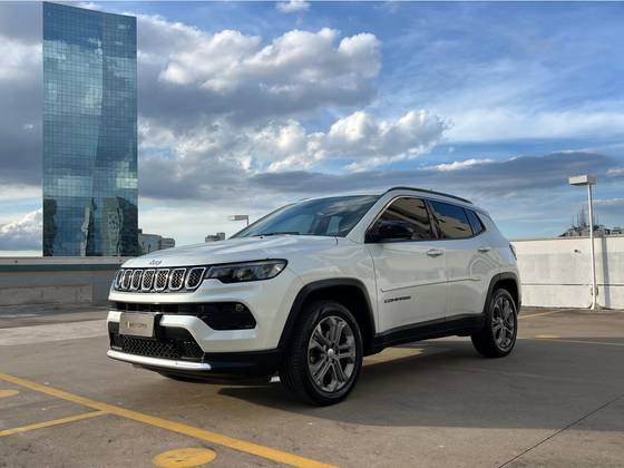 JEEP COMPASS 1.3 T270 TURBO FLEX LONGITUDE AT6