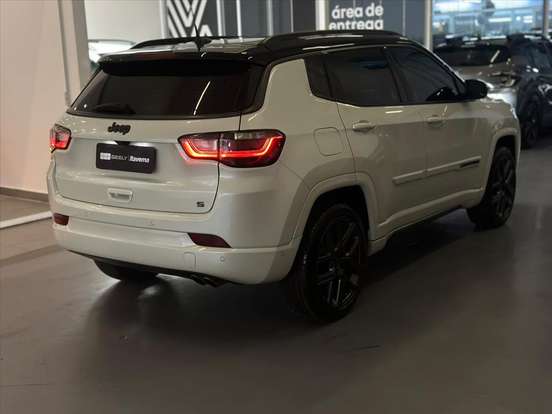 JEEP-COMPASS-2024