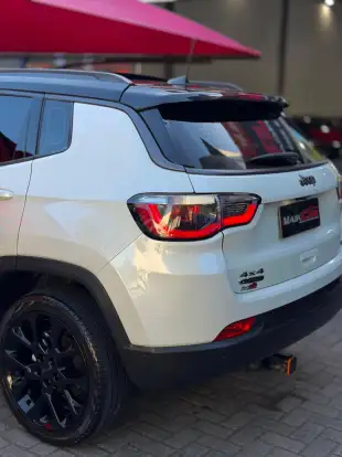 JEEP-COMPASS-2021