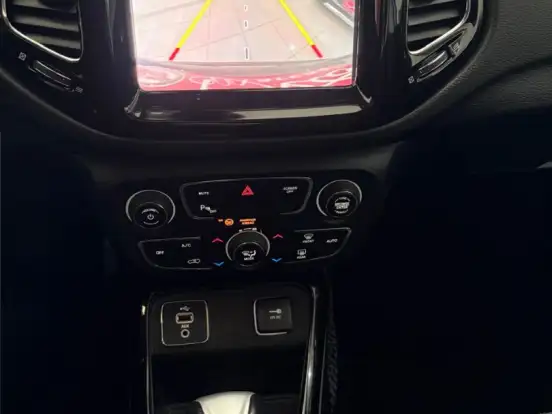 JEEP-COMPASS-2.0 16V FLEX NIGHT EAGLE AUTOMÁTICO JEEP-COMPASS-2018