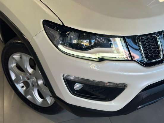 JEEP-COMPASS-2021