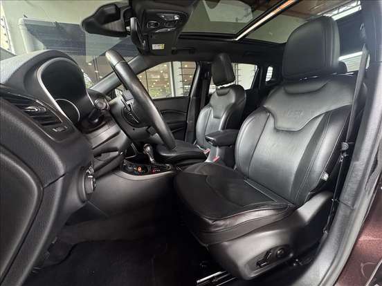 JEEP-COMPASS-2020