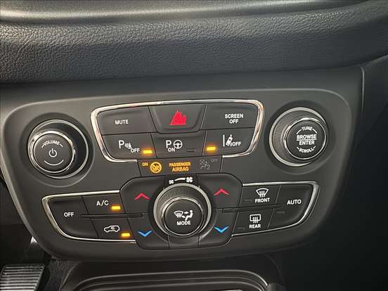 JEEP-COMPASS-2020