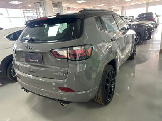 JEEP-COMPASS-2.0 HURRICANE 4 TURBO GASOLINA BLACKHAWK AT9 JEEP-COMPASS-2024