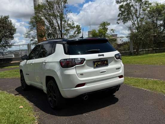 JEEP-COMPASS-2024